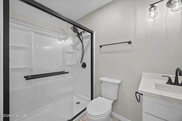 $243,999 | 204 Commerce Street, Greenville, NC 27858