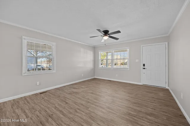 $243,999 | 204 Commerce Street, Greenville, NC 27858