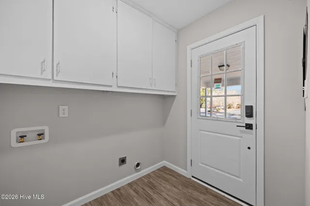 $243,999 | 204 Commerce Street, Greenville, NC 27858