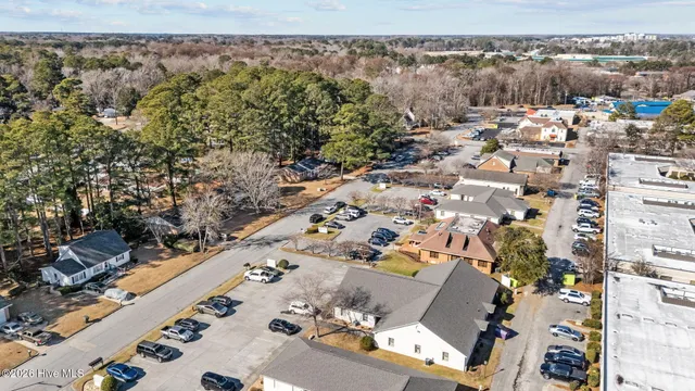 $243,999 | 204 Commerce Street, Greenville, NC 27858