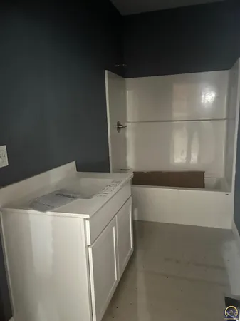 $474,900 | 3049 Southwest Auburn Road, Topeka, KS 66614