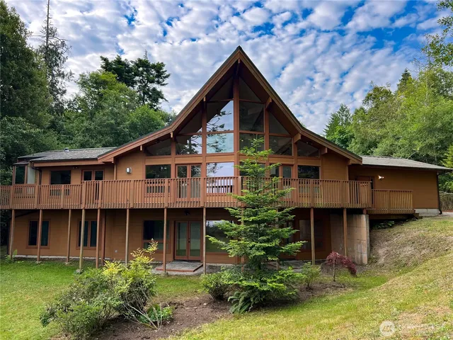 $1,165,000 | 333 Hadlock Bay Road, Port Hadlock, WA 98339