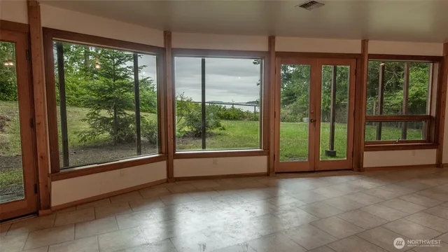 $1,165,000 | 333 Hadlock Bay Road, Port Hadlock, WA 98339