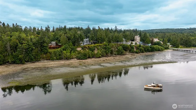 $1,165,000 | 333 Hadlock Bay Road, Port Hadlock, WA 98339