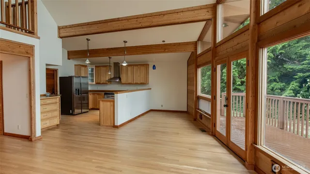 $1,165,000 | 333 Hadlock Bay Road, Port Hadlock, WA 98339