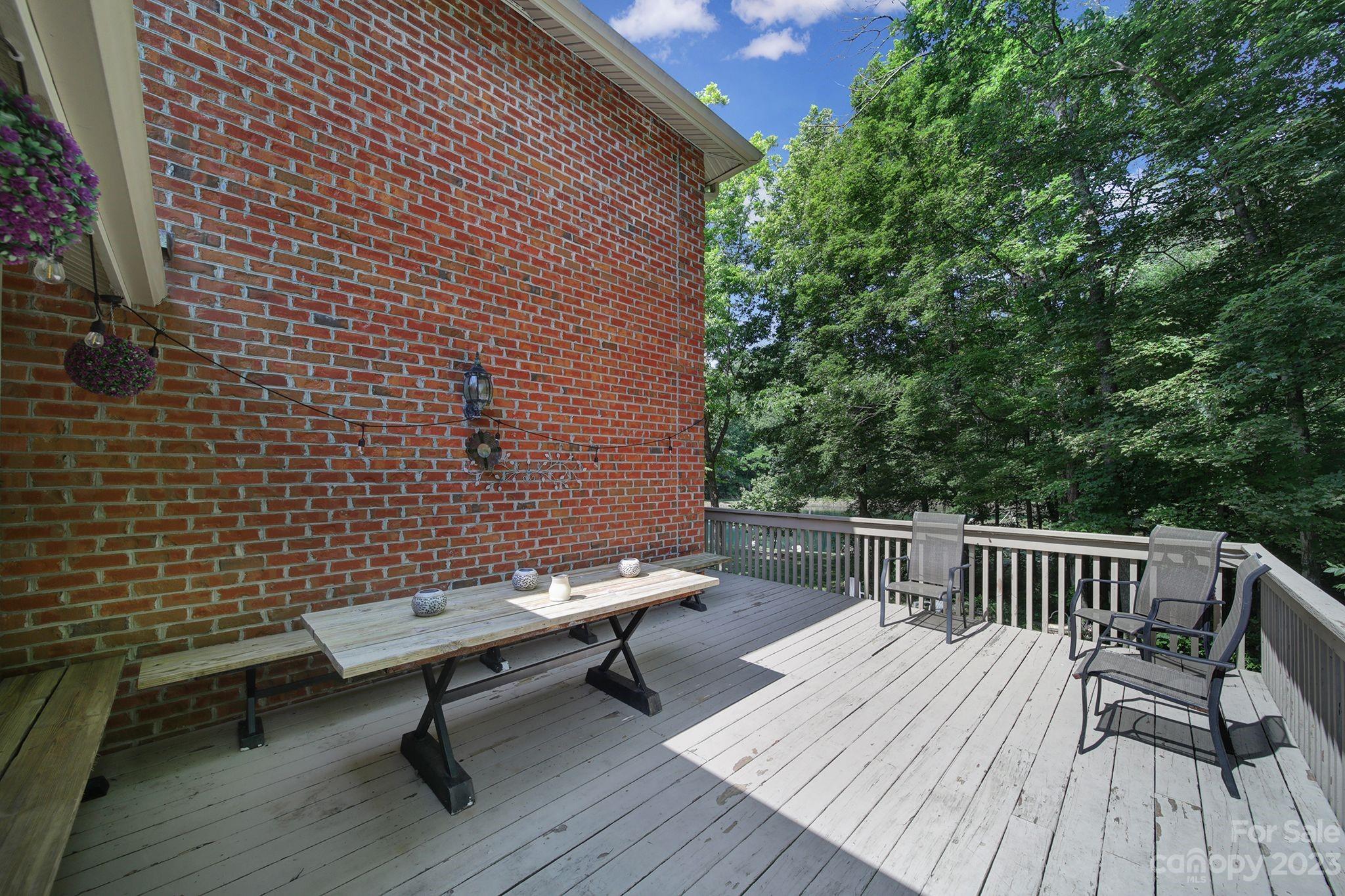 332 Boggs Road Thomasville, NC 27360 - Photo 34 of 41 a outdoor view with a sitting space