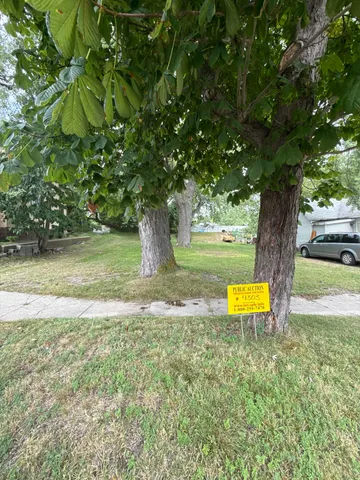 $30,000 | 150 Monroe Street, Manistee, MI 49660