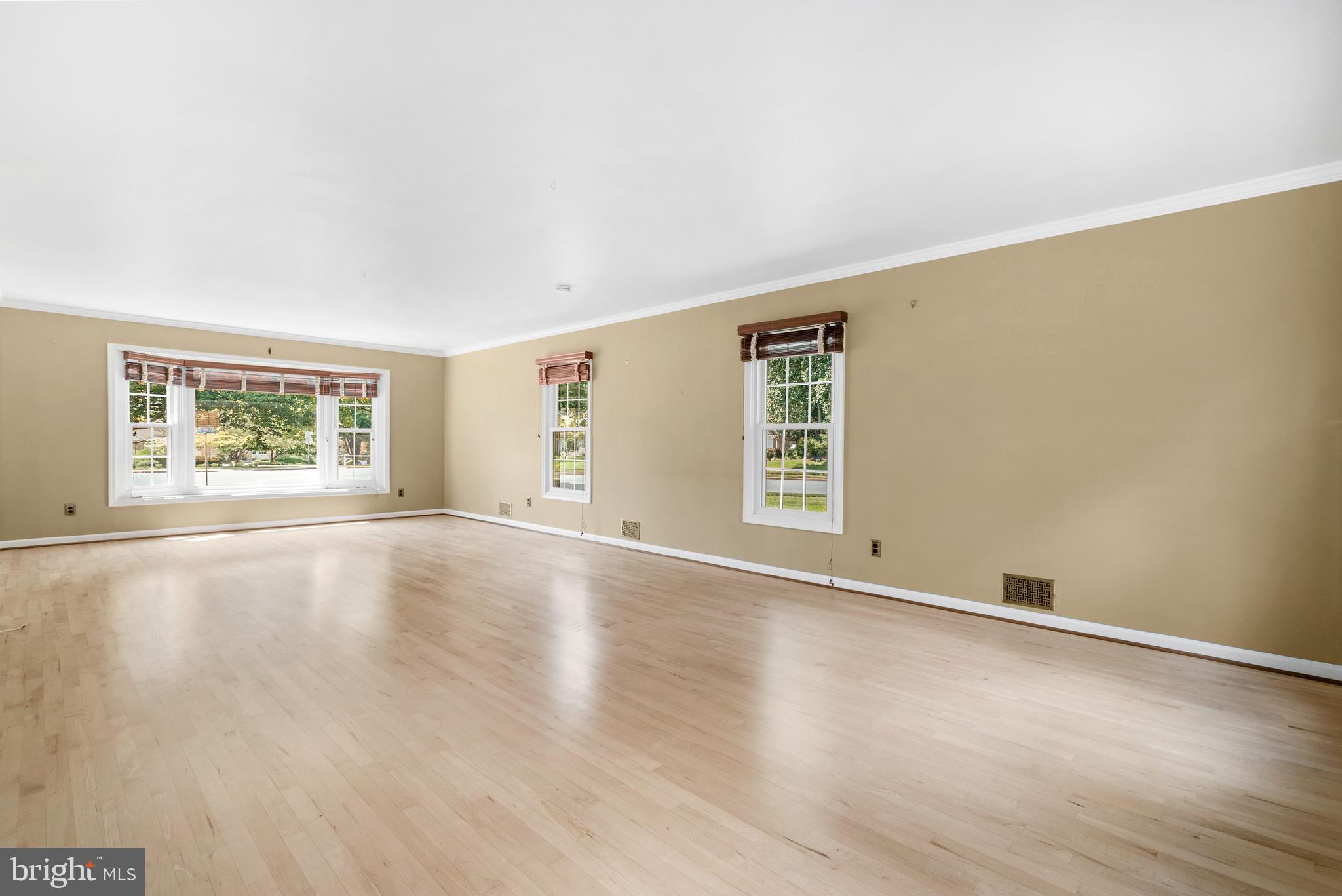 11912 Riders Lane Reston, VA 20191 - Photo 11 of 69