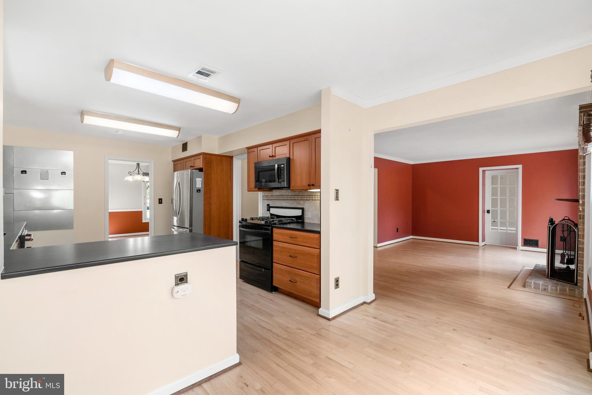 11912 Riders Lane Reston, VA 20191 - Photo 27 of 69