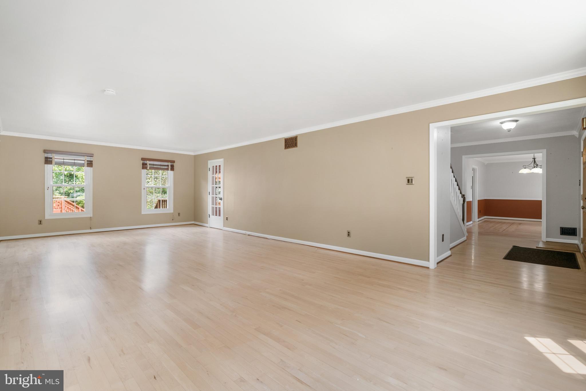 11912 Riders Lane Reston, VA 20191 - Photo 9 of 69