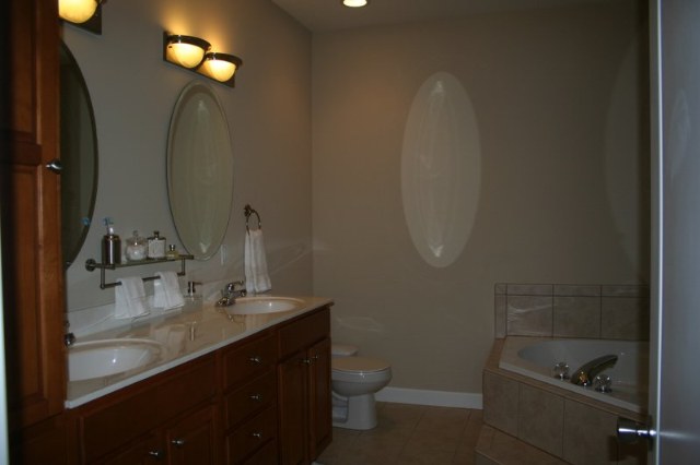 1727 Sycamore Washington, IL 61571 - Photo 8 of 9 Gallery Image 8