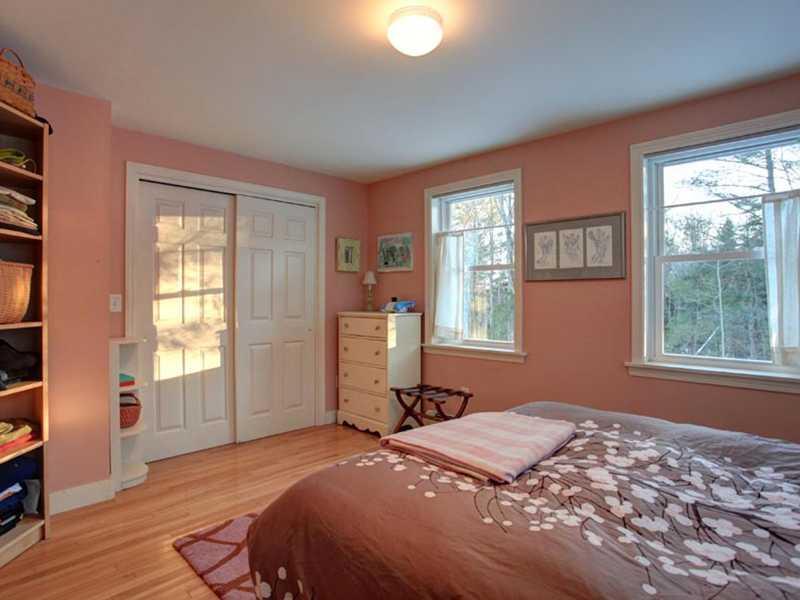 14 Prout Road Freeport, ME 04032 - Photo 18 of 32 Master Bedroom.