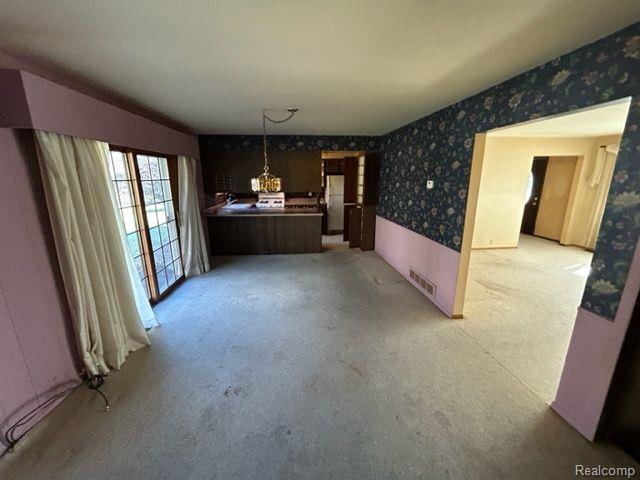 2176 Cole Road Lake Orion, MI 48362 - Photo 7 of 14