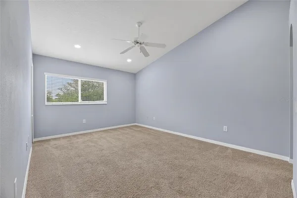 $1,900 | 13123 Kings Crossing Drive, Gibsonton, FL 33534