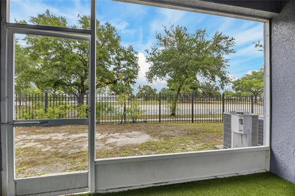 $1,900 | 13123 Kings Crossing Drive, Gibsonton, FL 33534