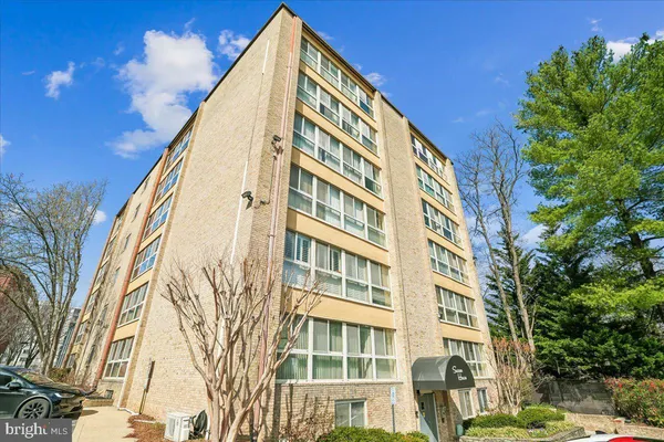 $2,750 | 4970 Battery Lane, Unit 409, Bethesda, MD 20814
