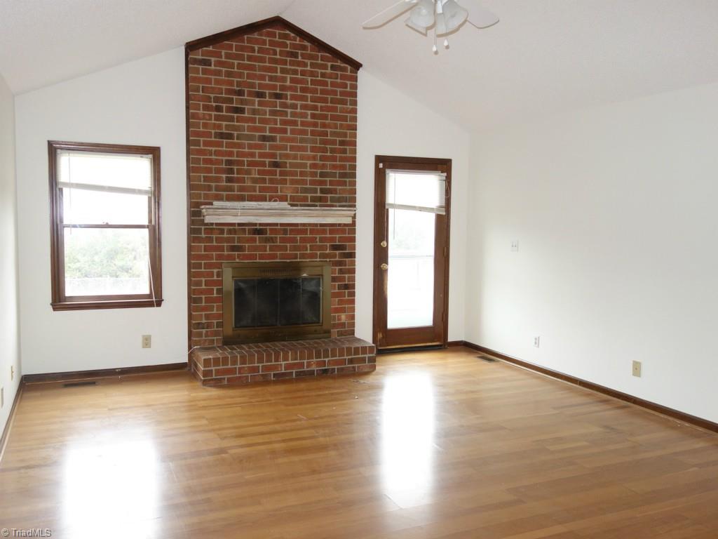 197 Deerfield Country Road Randleman, NC 27317 - Photo 5 of 15 Gallery Image 5