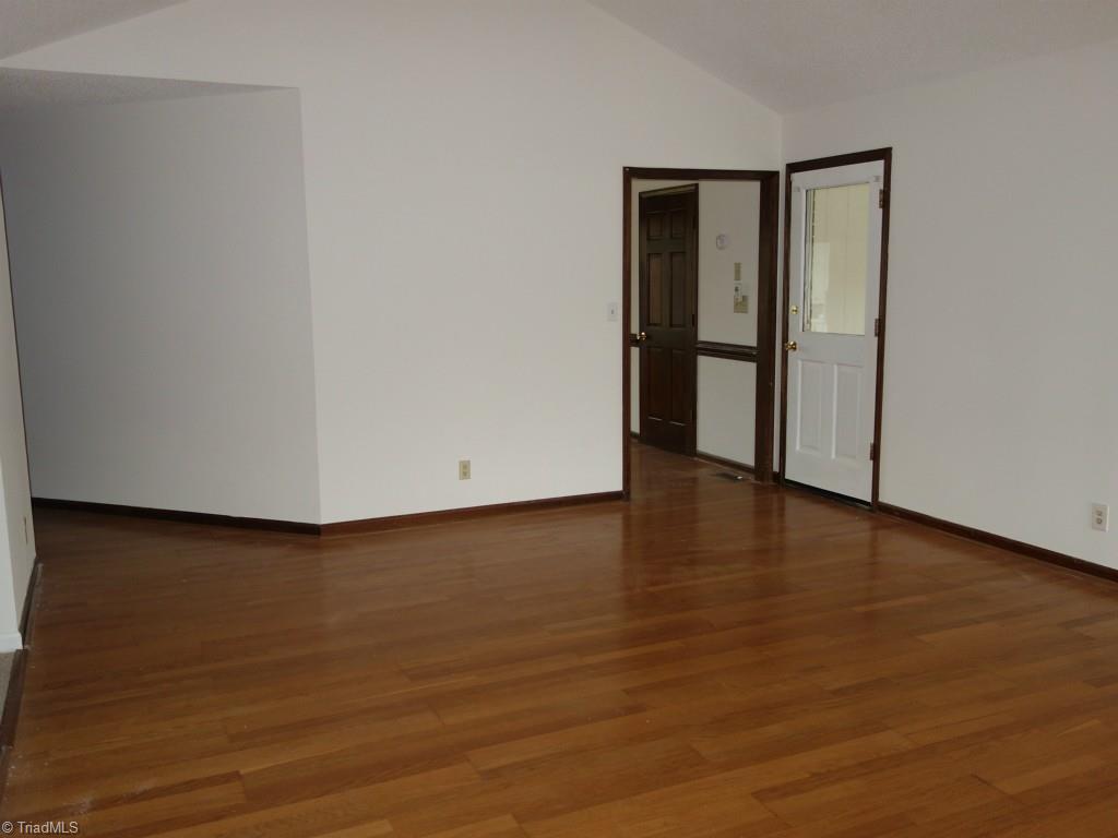 197 Deerfield Country Road Randleman, NC 27317 - Photo 6 of 15 Gallery Image 6