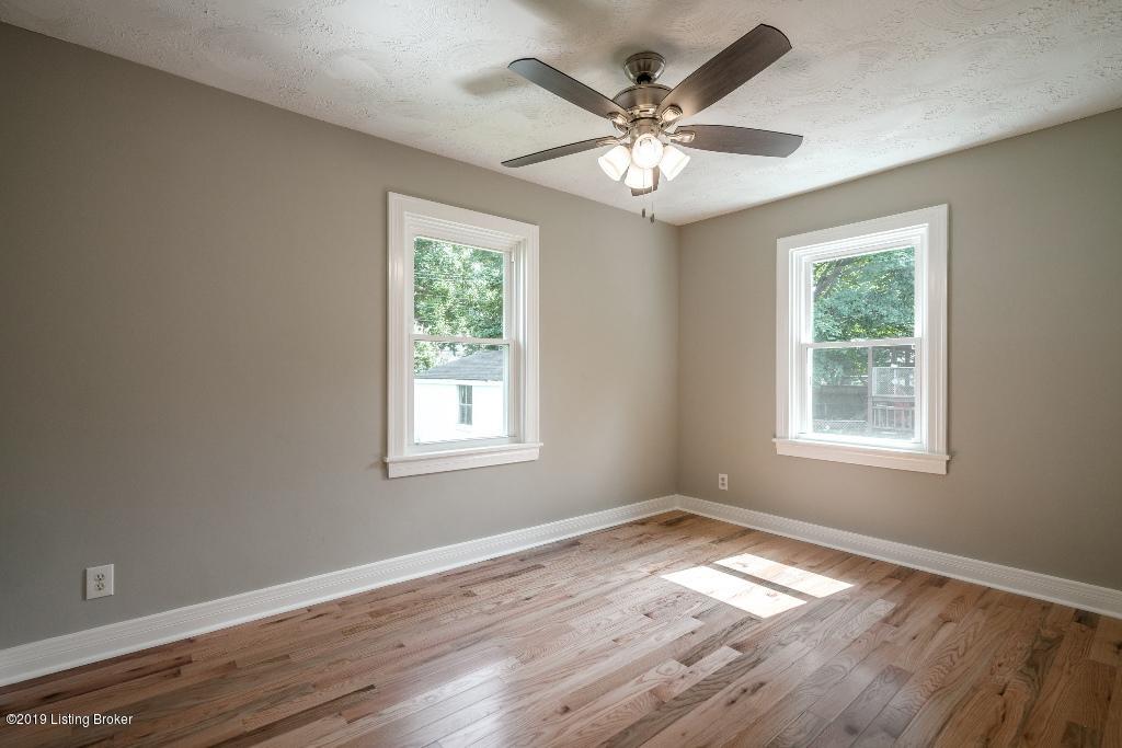 4104 Plymouth Road Louisville, KY 40207 - Photo 8 of 22 Bedroom