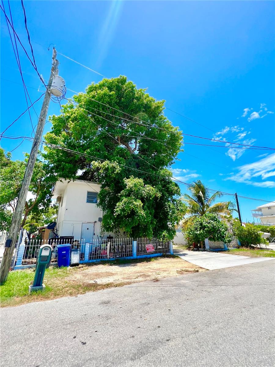 435 Big Pine Road Key Largo, FL 33037 - Photo 4 of 15 Gallery Image 4