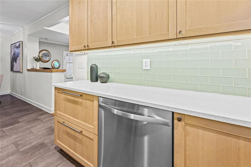 1394 North Druid Hills Road Brookhaven, GA 30319 - Photo 9 of 37