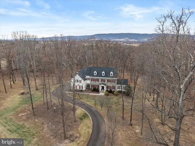 $1,832,000 | 19355 Airwell Court, Purcellville, VA 20132