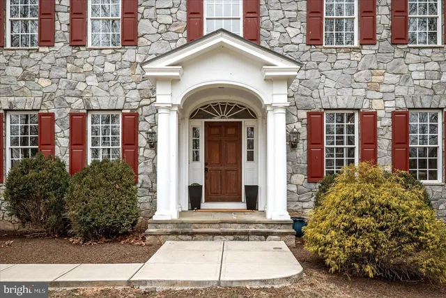 $1,832,000 | 19355 Airwell Court, Purcellville, VA 20132