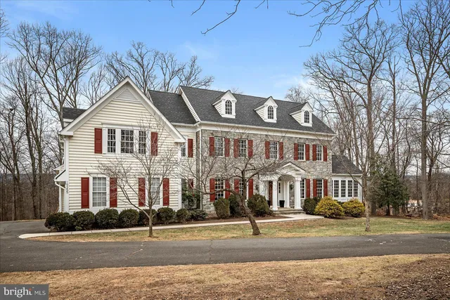 $1,832,000 | 19355 Airwell Court, Purcellville, VA 20132