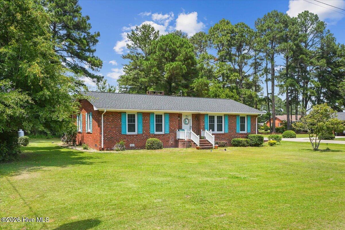 419 Forrest Road Warsaw, NC 28398 - Photo 4 of 32