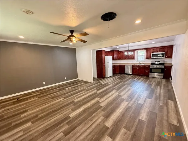 $169,500 | 1504 Bridge Street, Gatesville, TX 76528