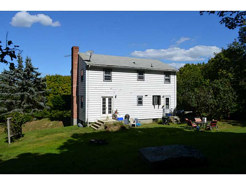669 West Main Road Portsmouth, RI 02871 - Photo 2 of 18 Exterior Back.