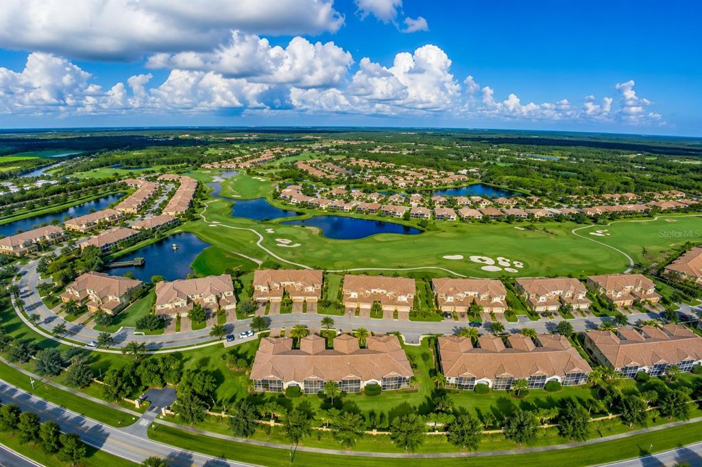 8361 Miramar Way Lakewood Ranch, FL 34202 - Photo 2 of 16