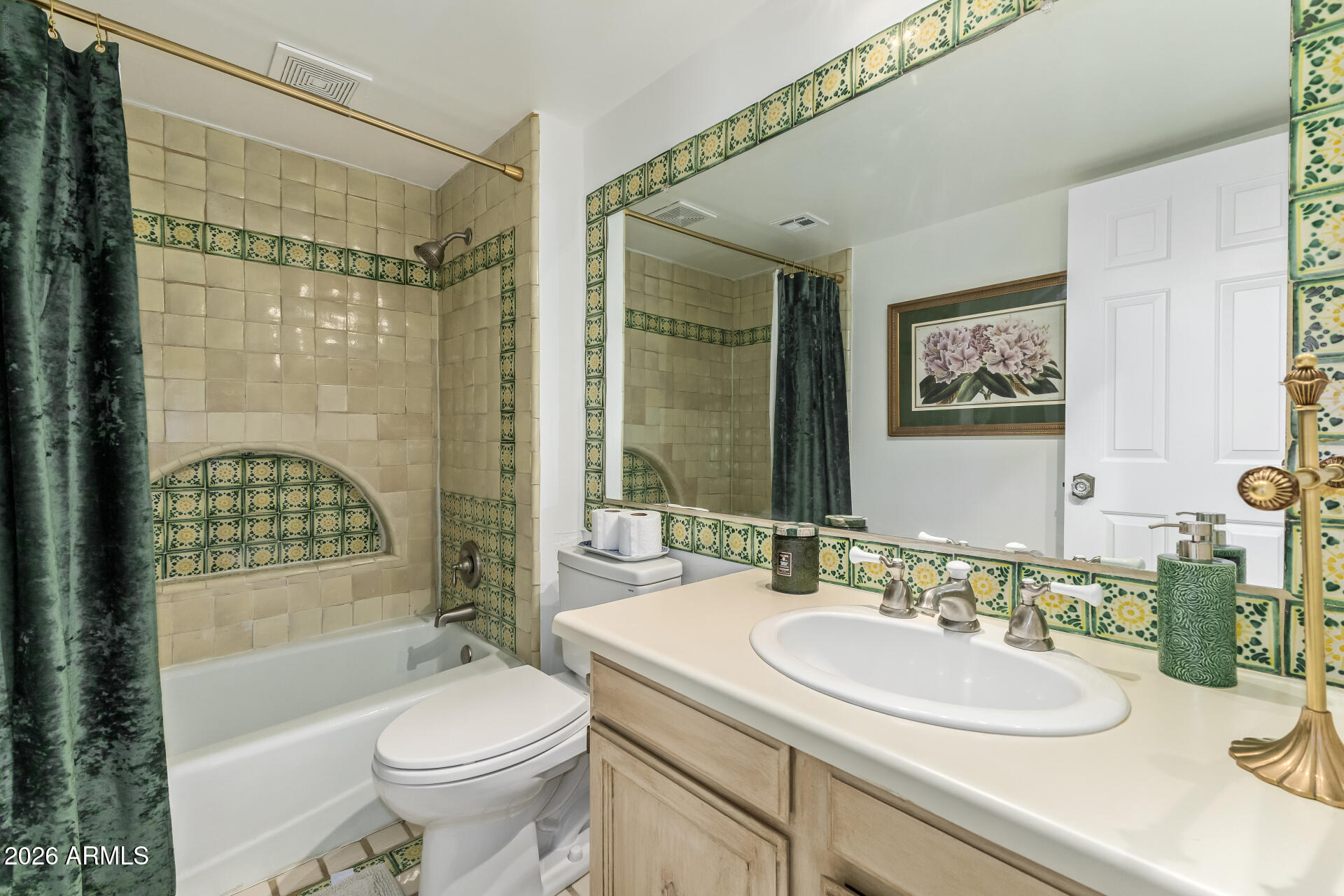 5825 North 12th Street, Unit 3 Phoenix, AZ 85014 - Photo 27 of 35 27 - 12th