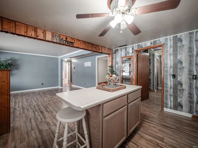 $160,000 | 1204 Dereham Drive, Mount Vernon, IN 47620