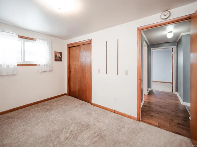 $160,000 | 1204 Dereham Drive, Mount Vernon, IN 47620