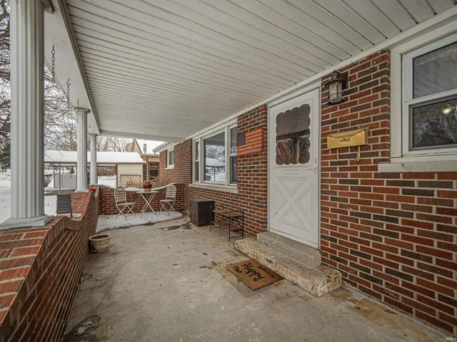 $160,000 | 1204 Dereham Drive, Mount Vernon, IN 47620