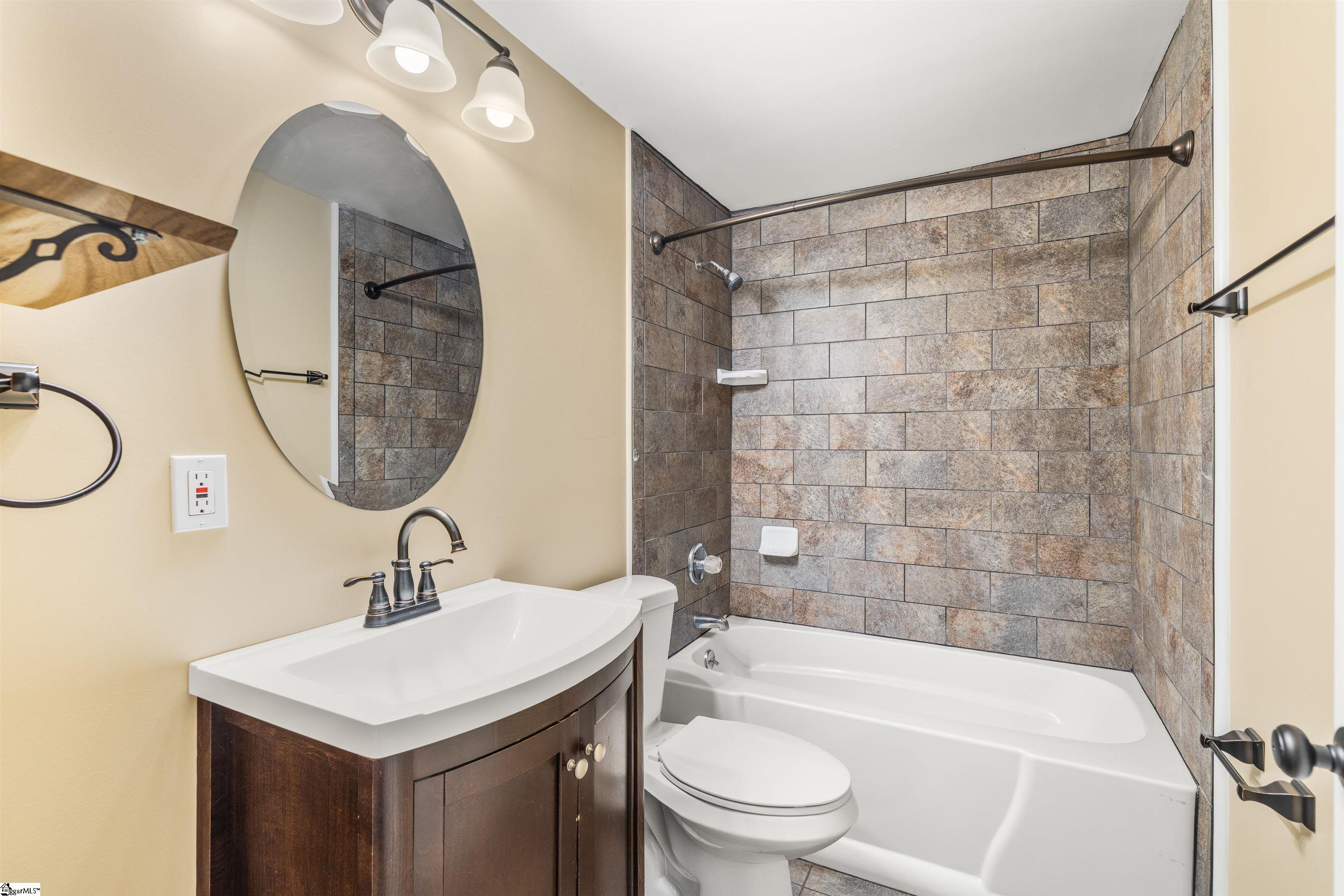 107 Haviland Avenue Greenville, SC 29607 - Photo 35 of 47