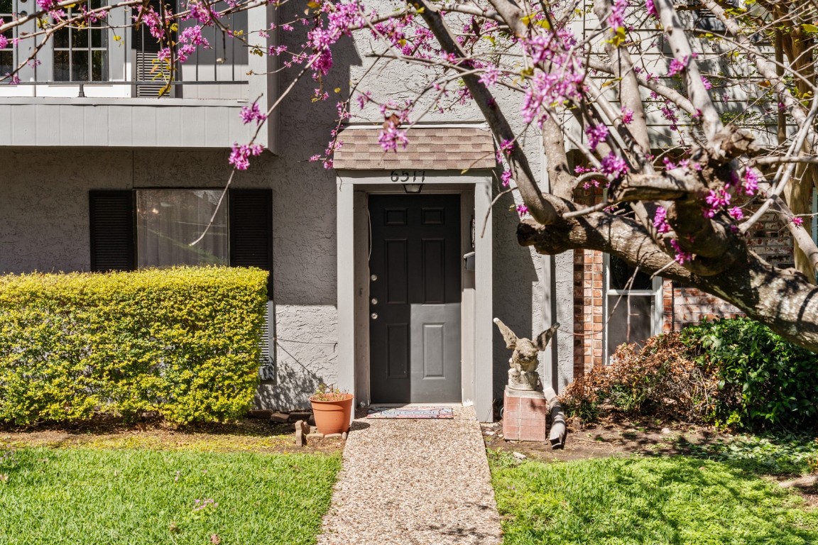 Your new home is located in a well-maintained GATED community!