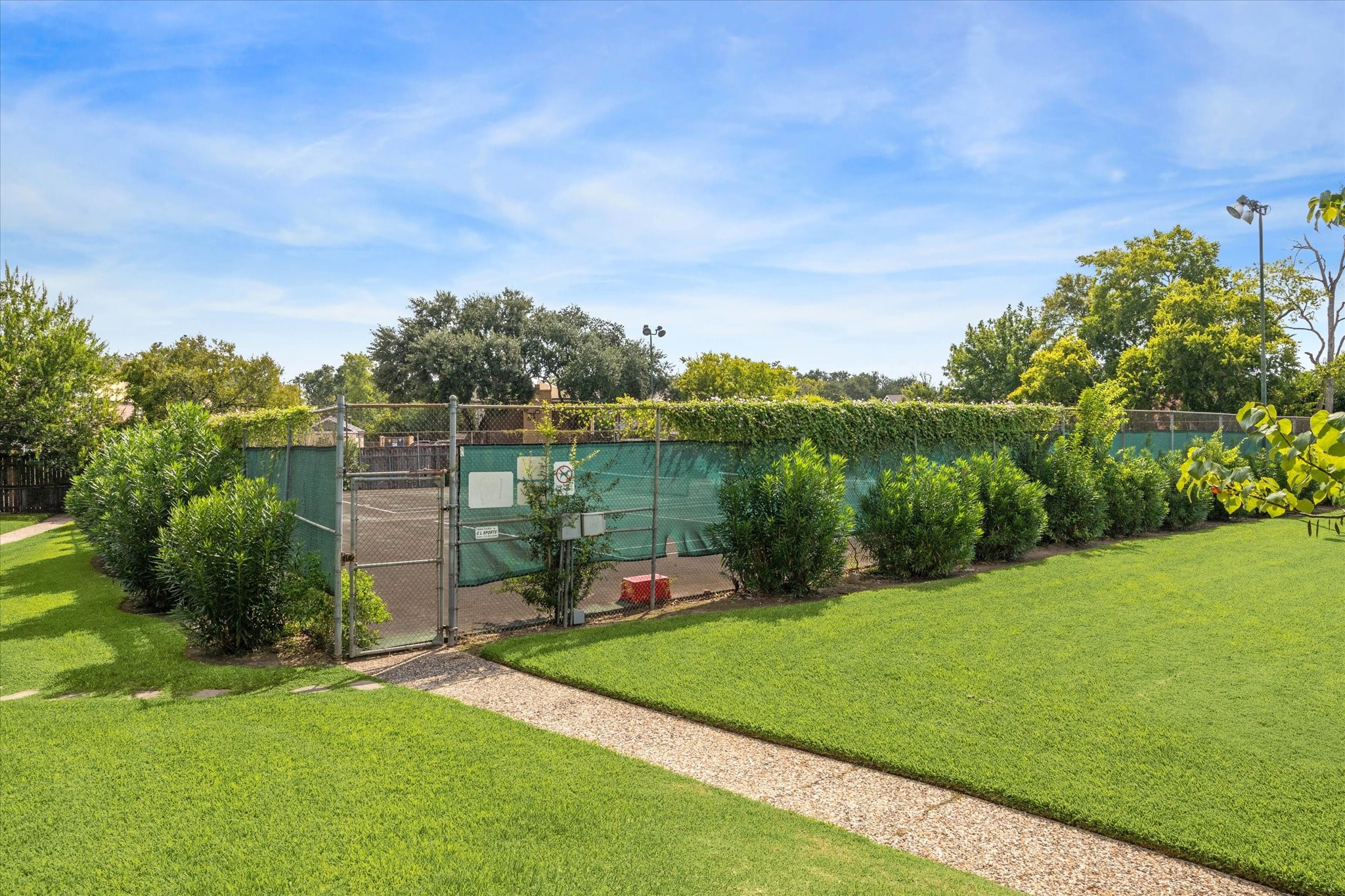 6517 Wanda Lane Houston, TX 77074 - Photo 33 of 36 The community tennis courts are steps from your home.