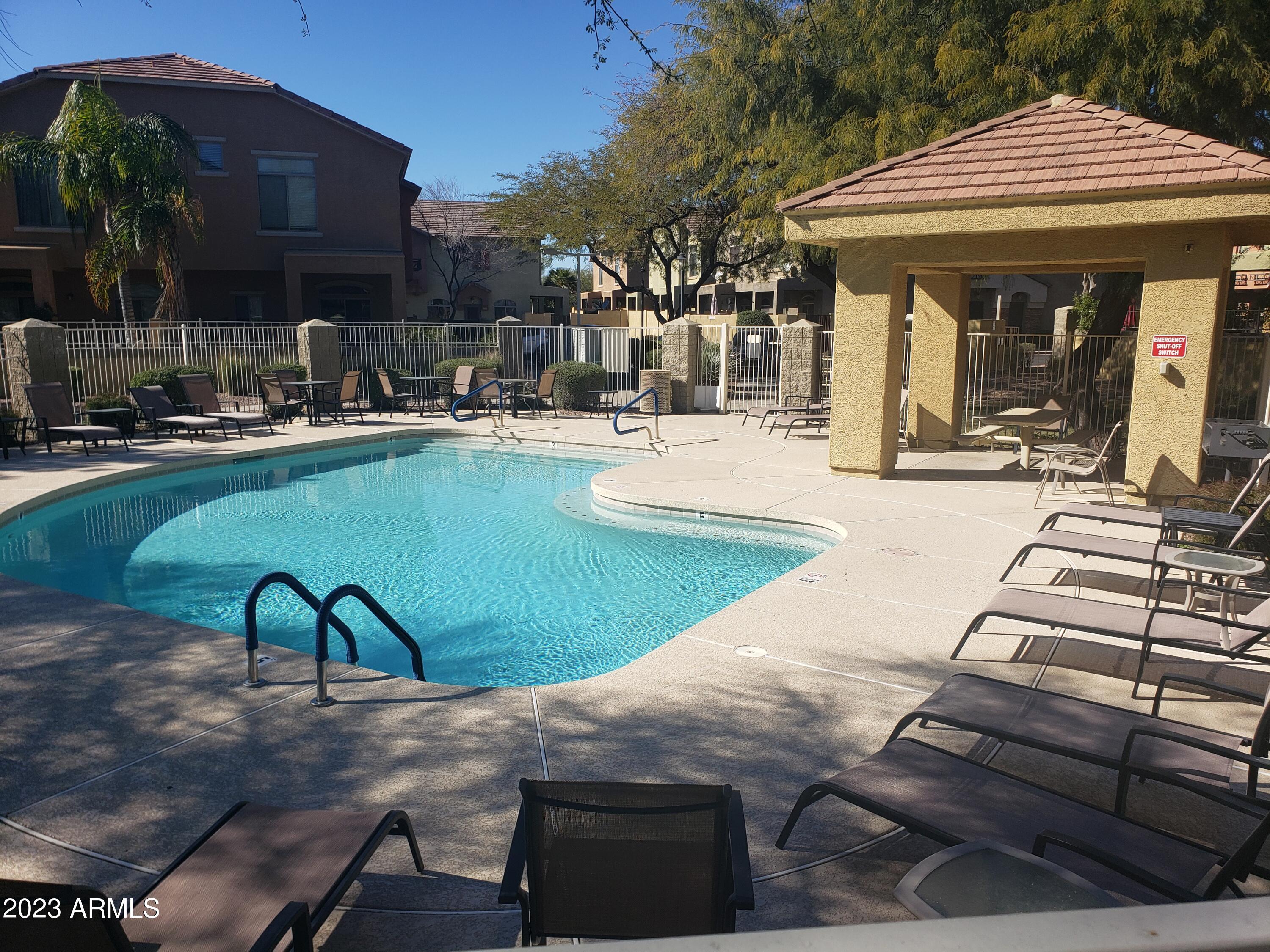 2150 East Bell Road, Unit 1056 Phoenix, AZ 85022 - Photo 26 of 28 20230127_132555