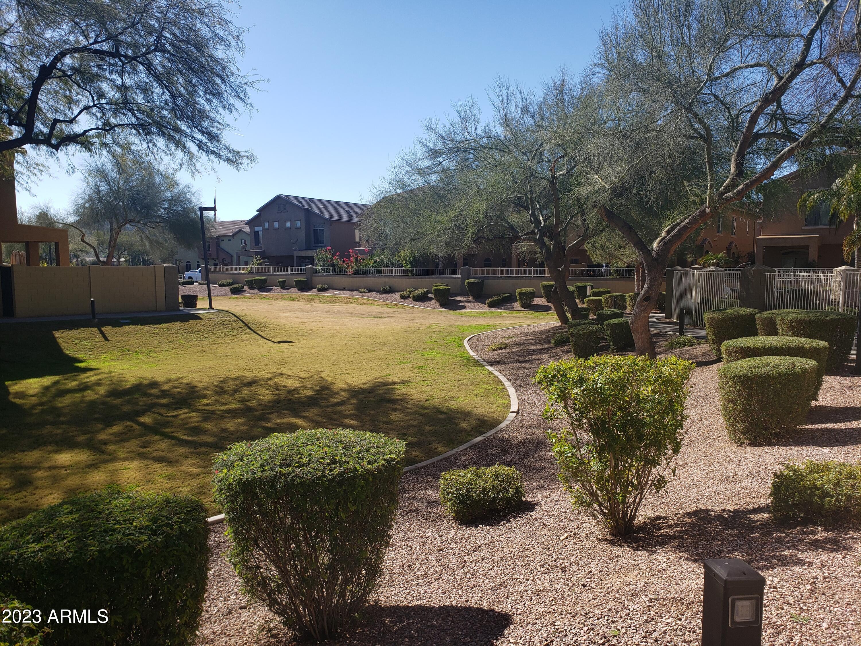 2150 East Bell Road, Unit 1056 Phoenix, AZ 85022 - Photo 27 of 28 20230127_132623