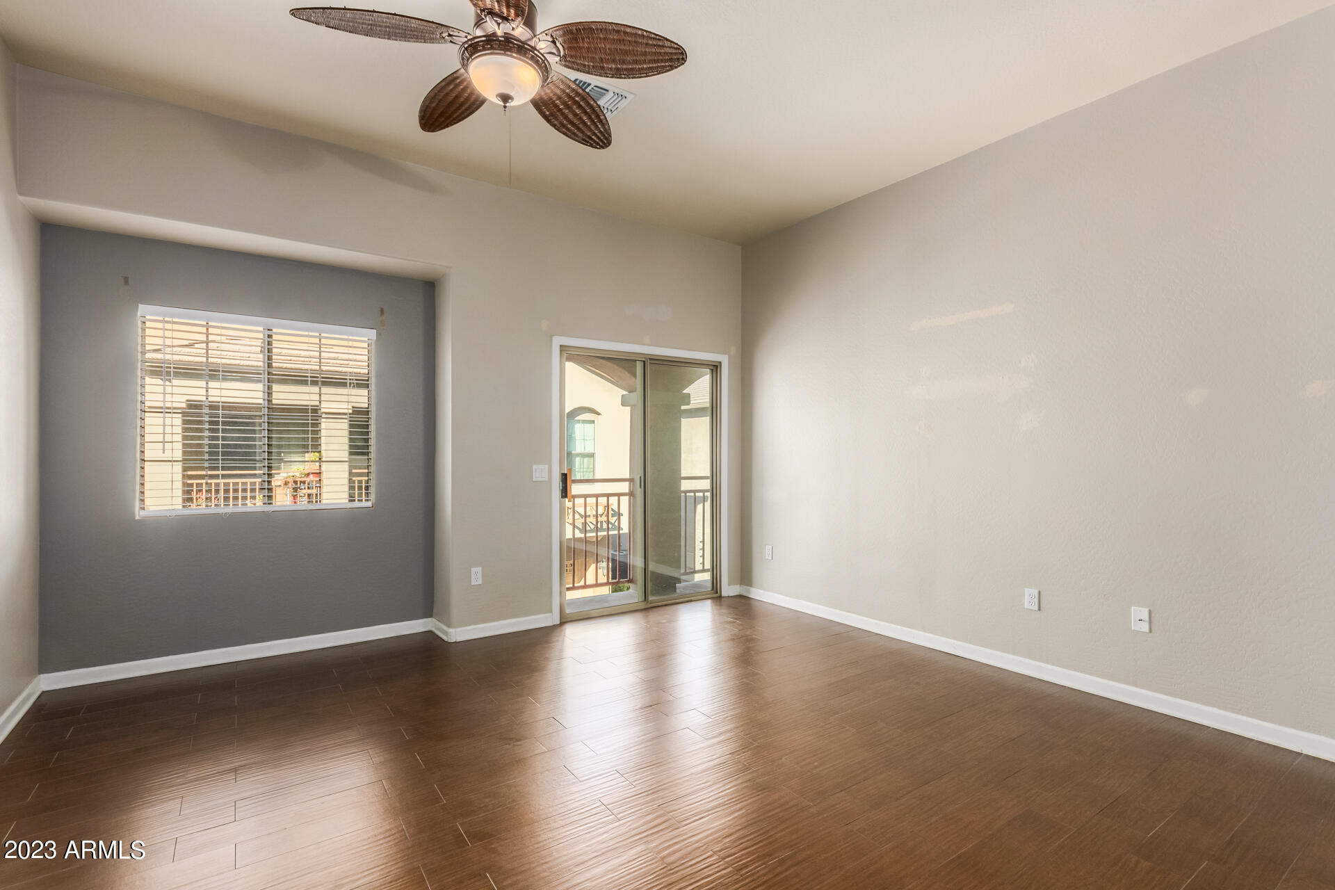 2150 East Bell Road, Unit 1056 Phoenix, AZ 85022 - Photo 9 of 28 9 - Bell