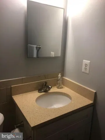 $4,800 | 1727 Pebble Beach Drive, Vienna, VA 22182