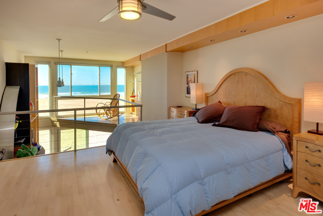 4403 Ocean Front Walk, Unit 204 Marina del Rey, CA 90292 - Photo 15 of 41