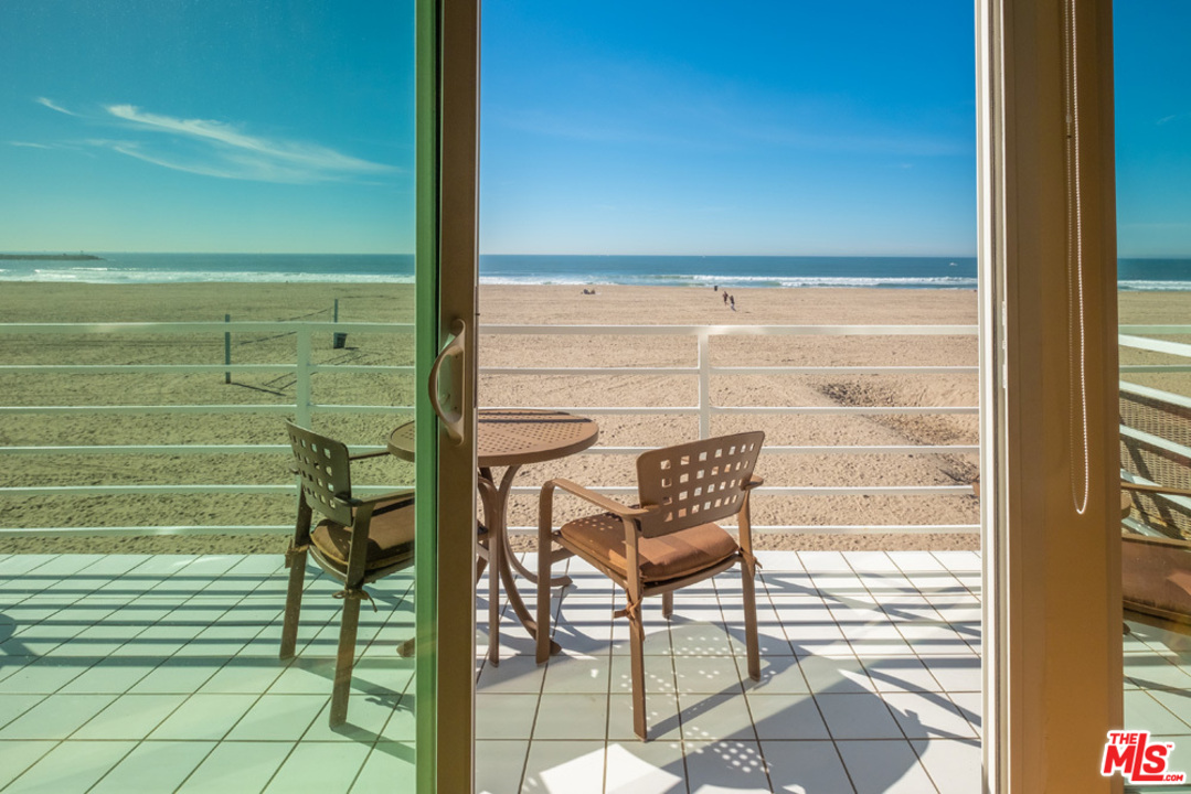 4403 Ocean Front Walk, Unit 204 Marina del Rey, CA 90292 - Photo 22 of 41