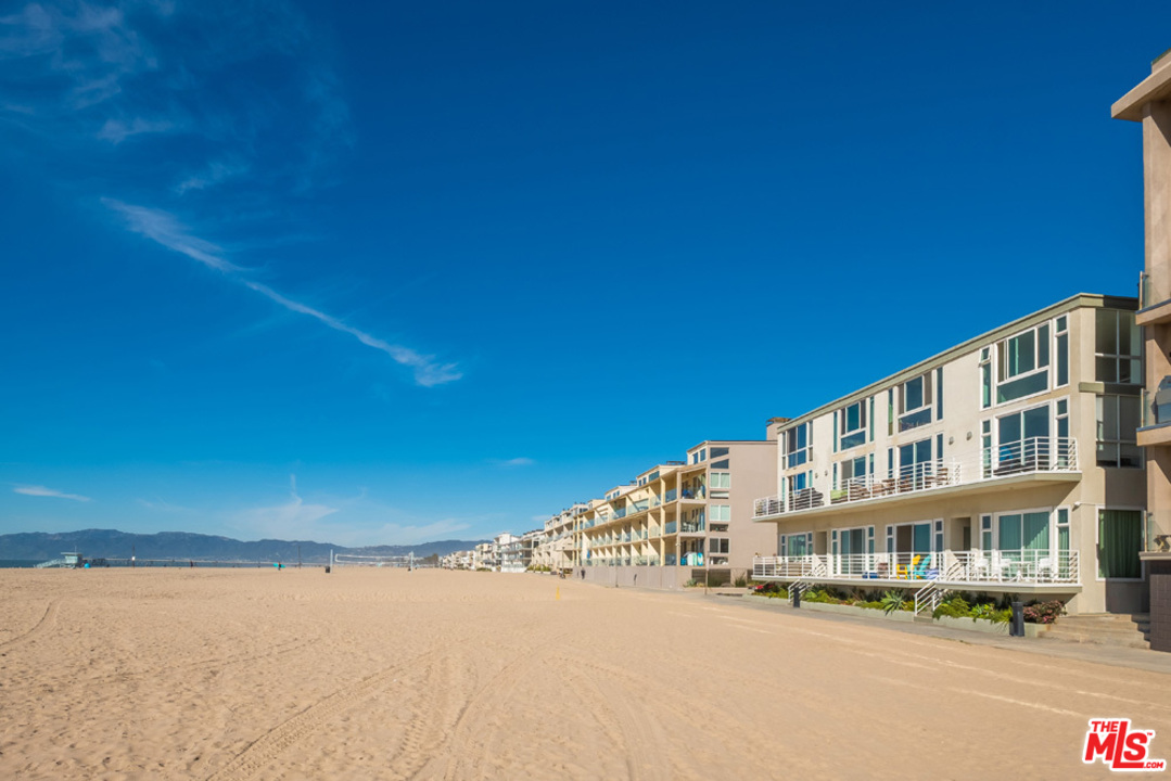 4403 Ocean Front Walk, Unit 204 Marina del Rey, CA 90292 - Photo 27 of 41