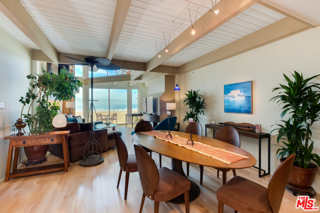 4403 Ocean Front Walk, Unit 204 Marina del Rey, CA 90292 - Photo 4 of 41