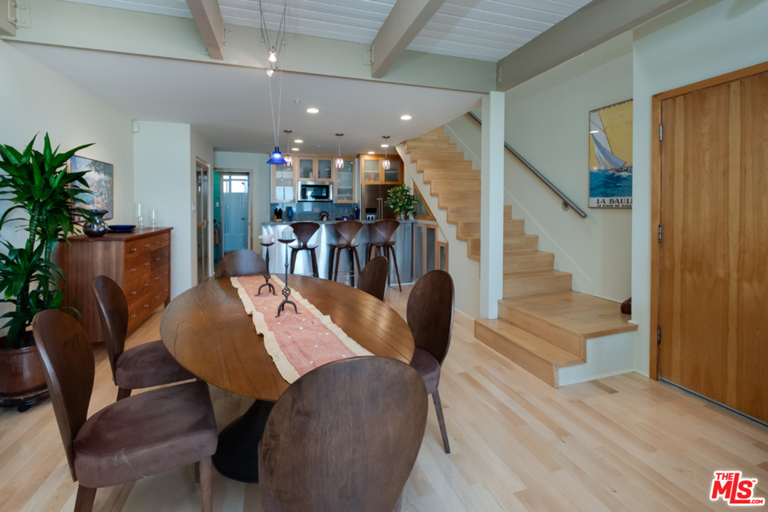 4403 Ocean Front Walk, Unit 204 Marina del Rey, CA 90292 - Photo 7 of 41