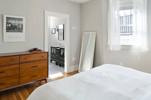 $5,000 | 9 Franklin Street, Unit 3, Boston, MA 02129