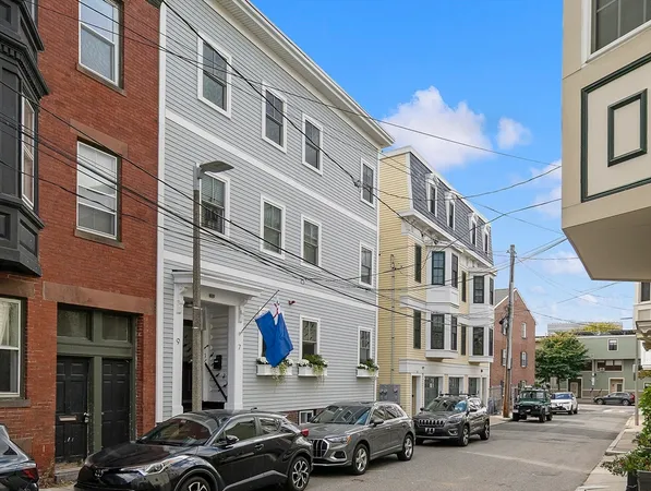 $5,000 | 9 Franklin Street, Unit 3, Boston, MA 02129